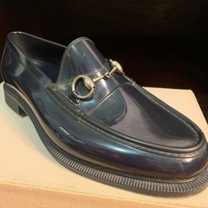 Gucci horsebit men’s patent loafers / navy / 8.5